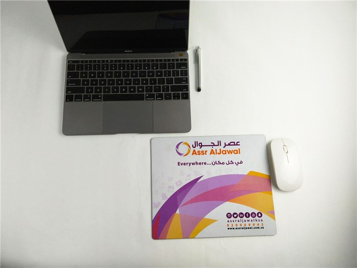 設(shè)計(jì)一張傳單多少錢(qián)？畫(huà)冊(cè)如何印刷？